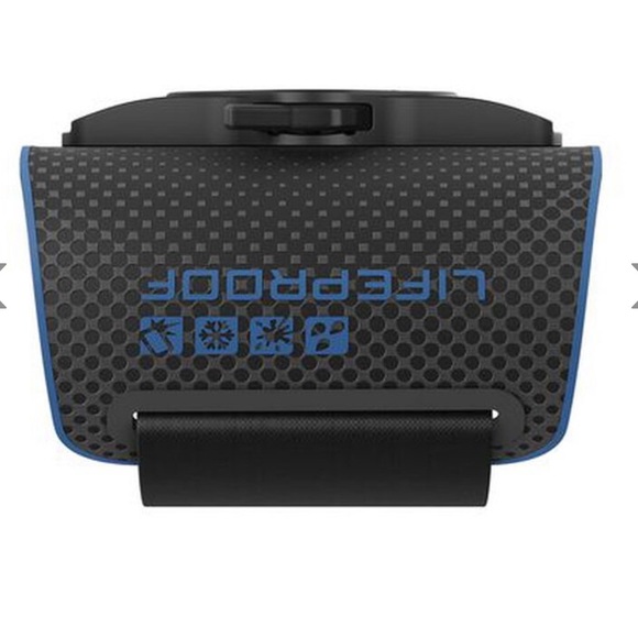 Lifeproof Universal iPhone Armband - Picture 2 of 4